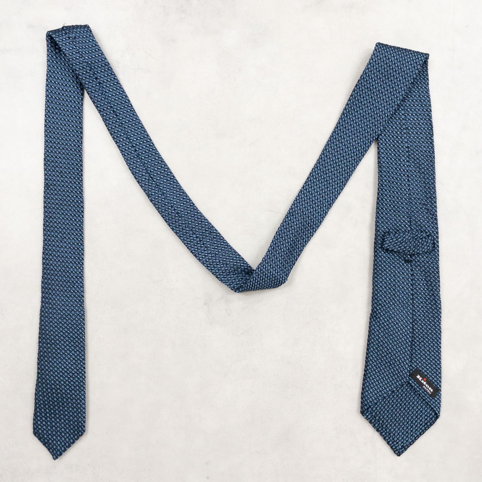 Kiton キートン ネクタイ 無地 ソリッド ジャガード シルク ブルー
