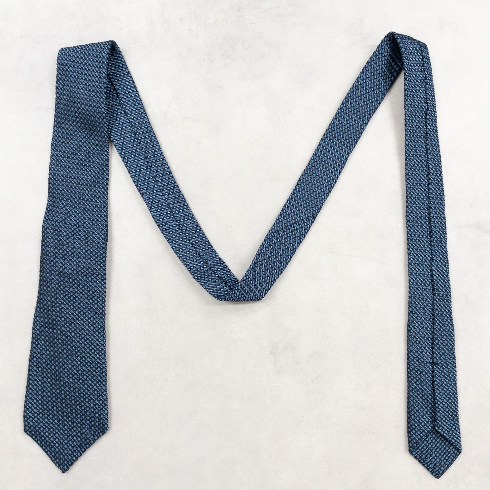 Kiton キートン ネクタイ 無地 ソリッド ジャガード シルク ブルー