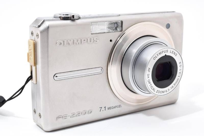実用光学美品 Olympus オリンパス FE-220D xDピクチャーカード16MB付