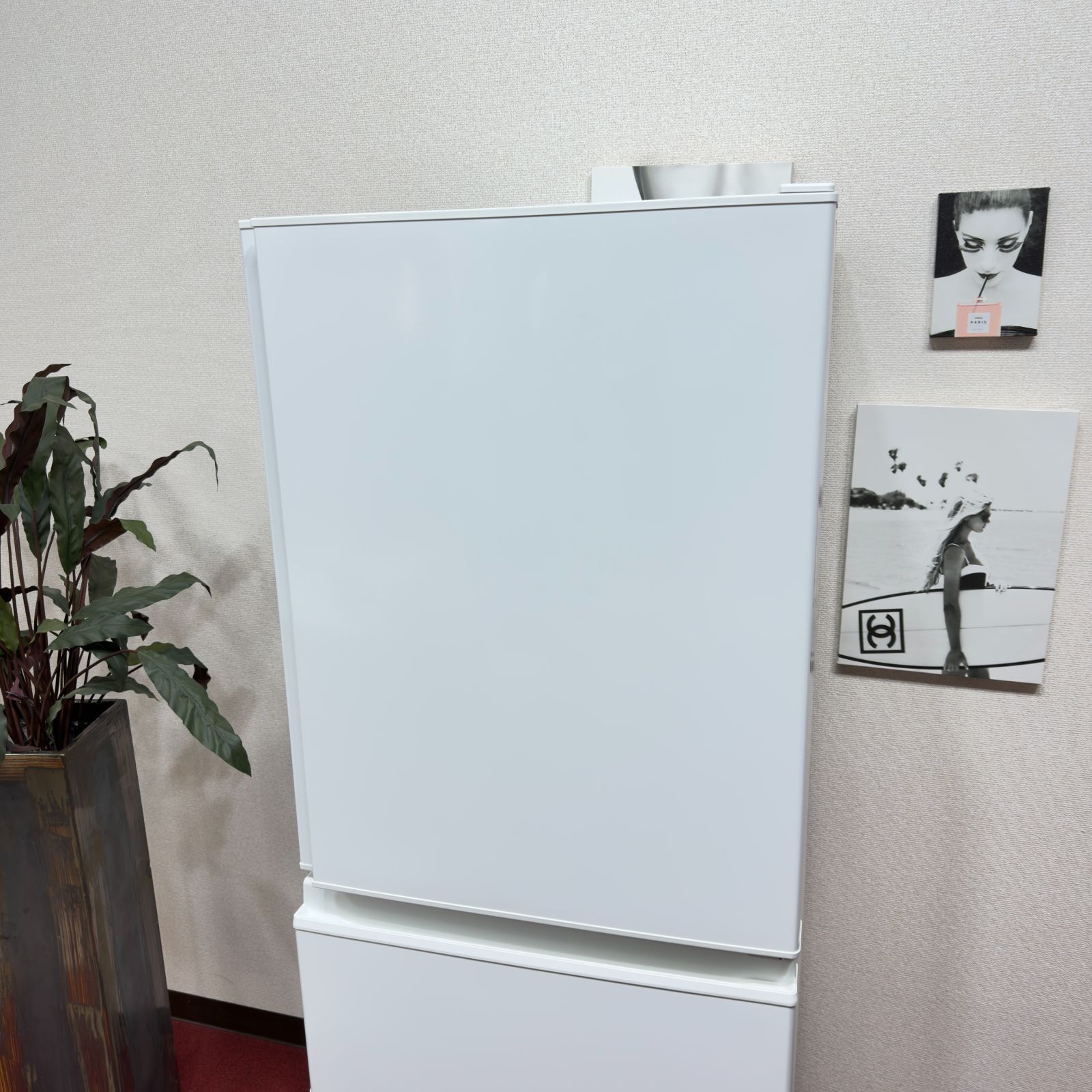 東京23区送料無料 超美品三菱2022年製3ドア冷蔵庫 製氷機有330L 分解
