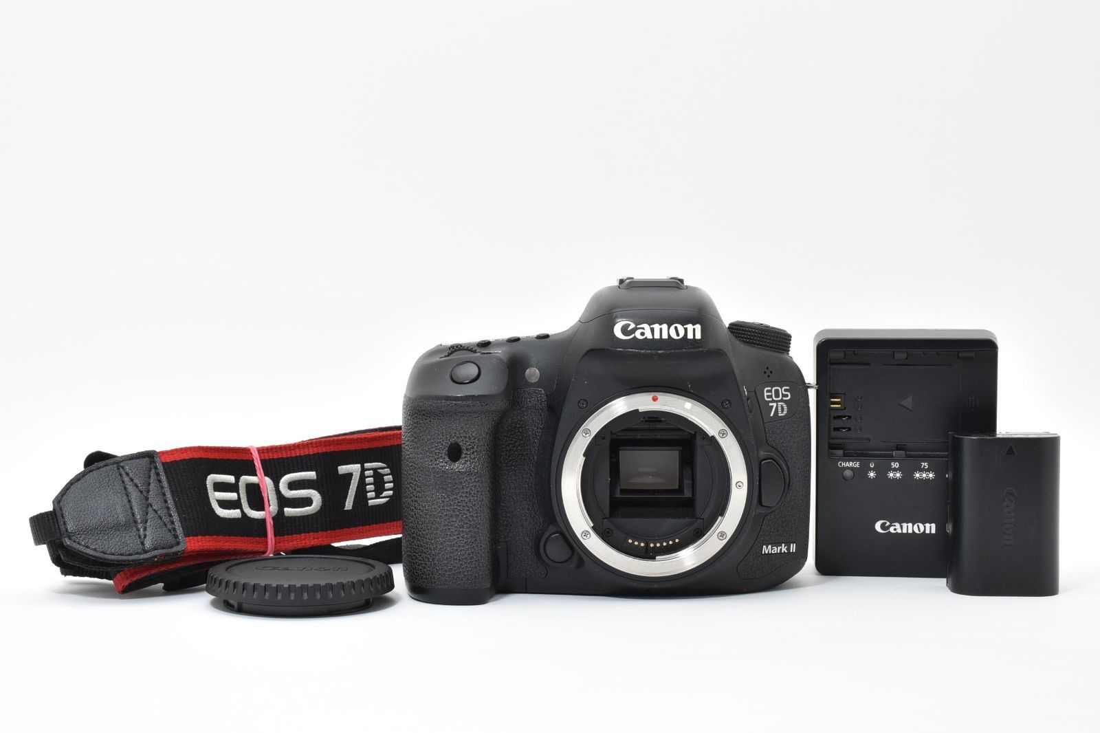 Canon キヤノン EOS 7D Mark II ボディ #405