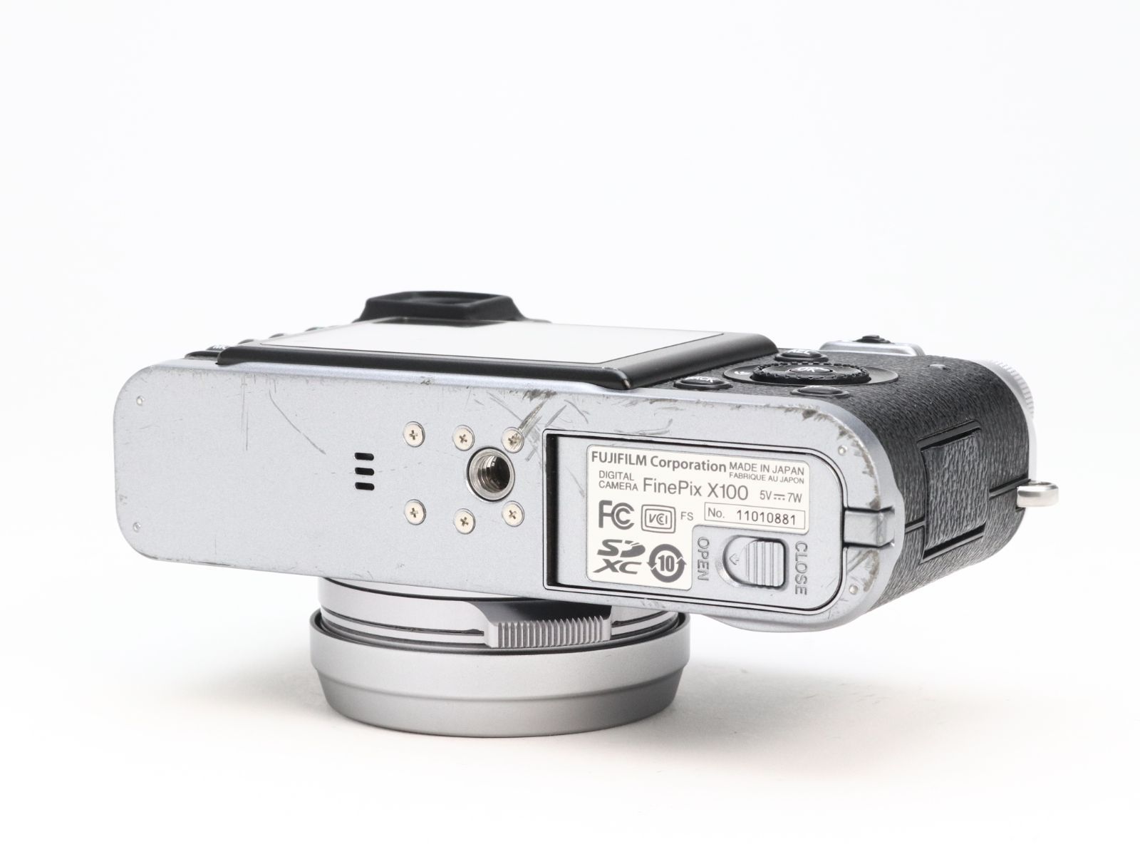 【美品】【作例あり】Fujifilm FinePix X100 シルバー Fujifilm FinePix X100 12.3MP Digital Camera - Silver | eBay