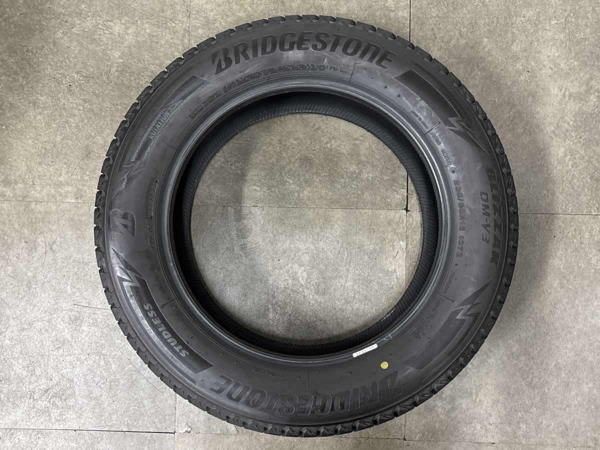 バリ溝】ブリヂストン ブリザック DM-V3 235/60R18 レクサス NX