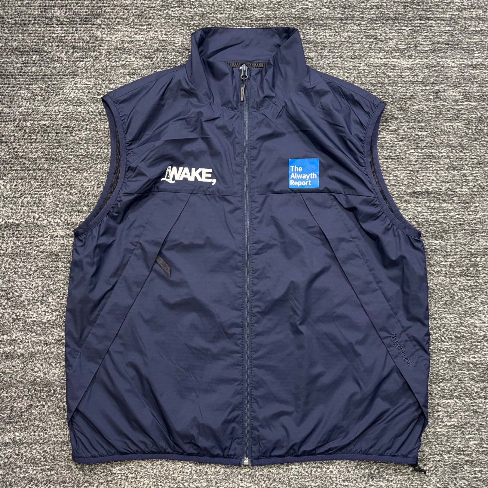 美品 MARMOT × WAKE Light Serve Vest MTSS26UVT011WK NAVY L 