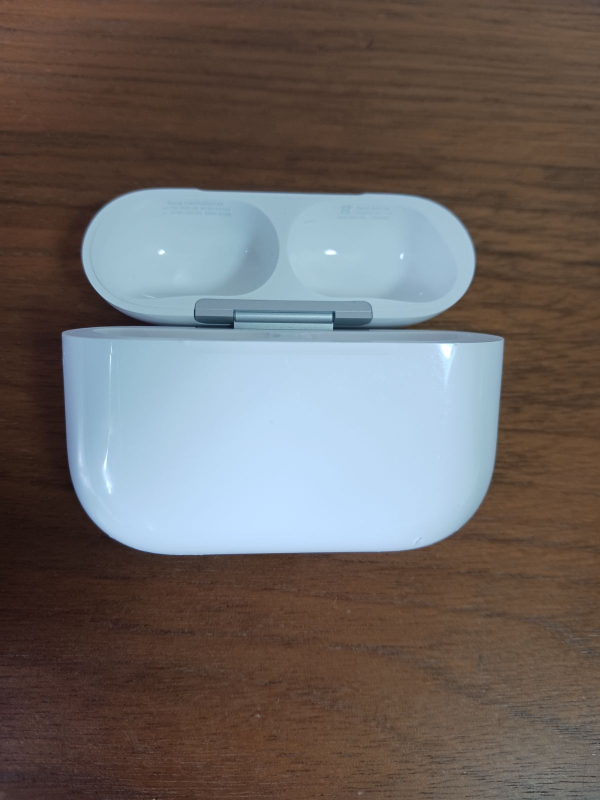 （正規品）AirPods Pro 第3世代 A3122 充電ケース ケース