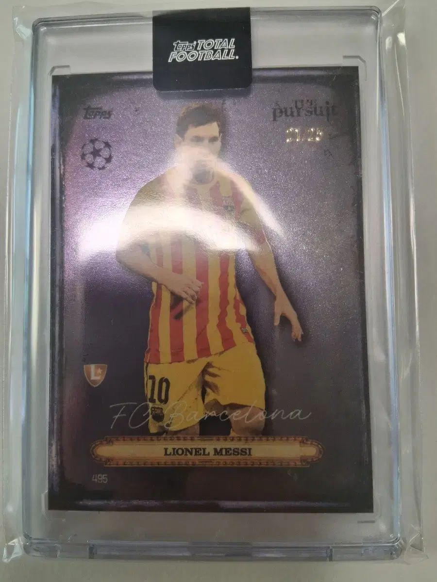 TOPPS Total Football ファー・スーツ 25ハン Limited MESSI FCバルセロナ 限定モデル サッカー カード