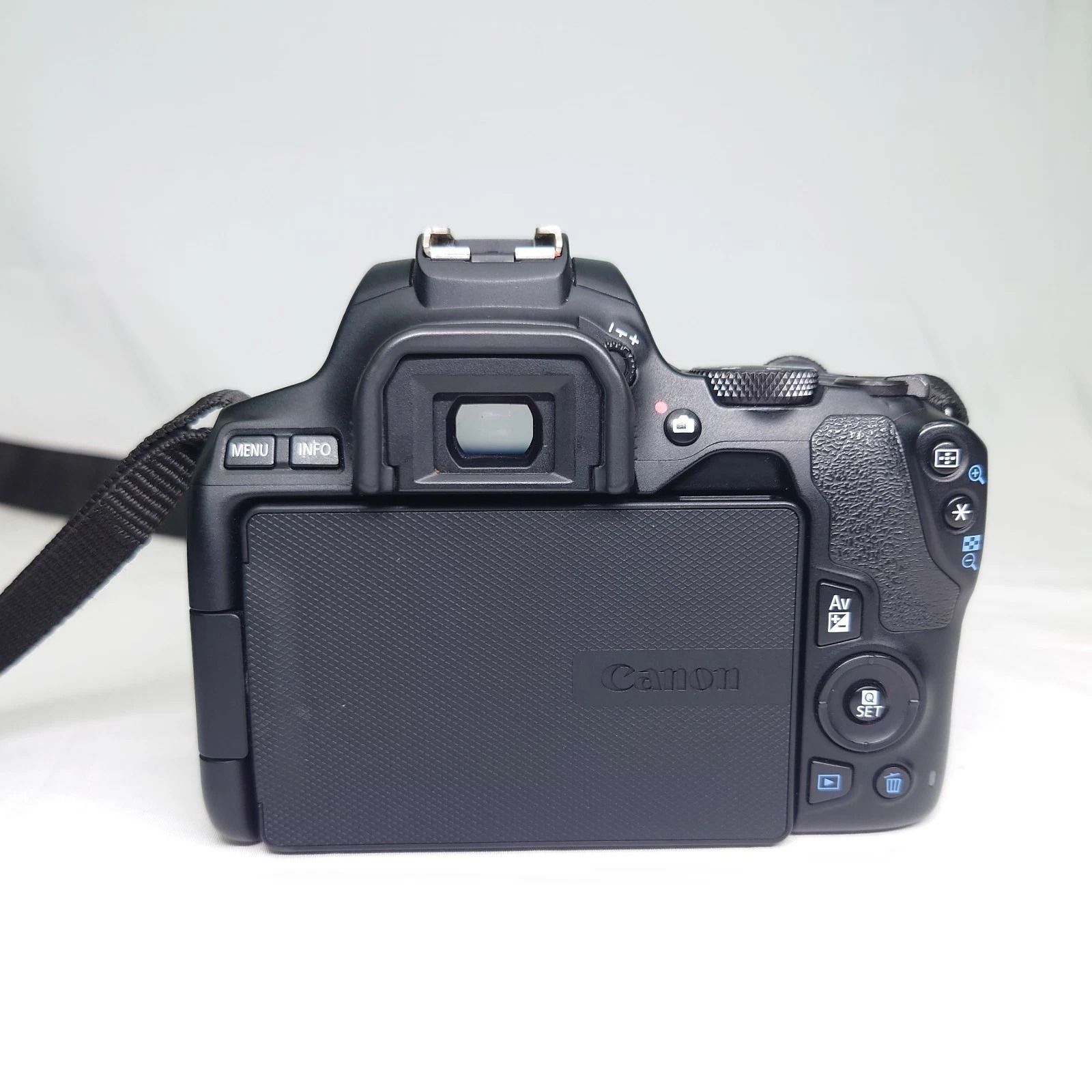 キヤノン CANON EOS Kiss X10 ボディ ブラック 超美品 動作品 - メルカリ