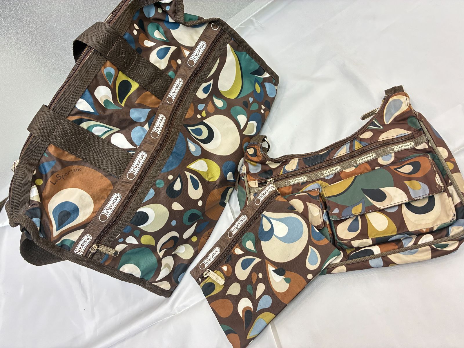 N【中古品】LeSportsac レスポートサック ボストンバッグ 総柄 2way 