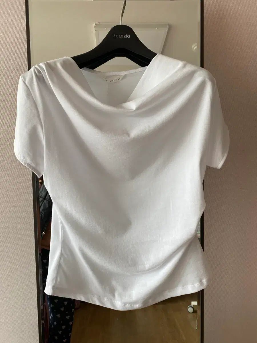 it MICHA ドレープ 半袖 Tシャツ タグ付き 新品