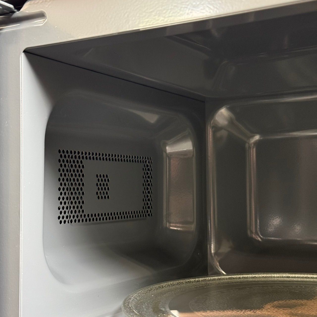 ∞送料込！美品 2024年製 ニトリ マイコン電子レンジ 17L BN20M BK