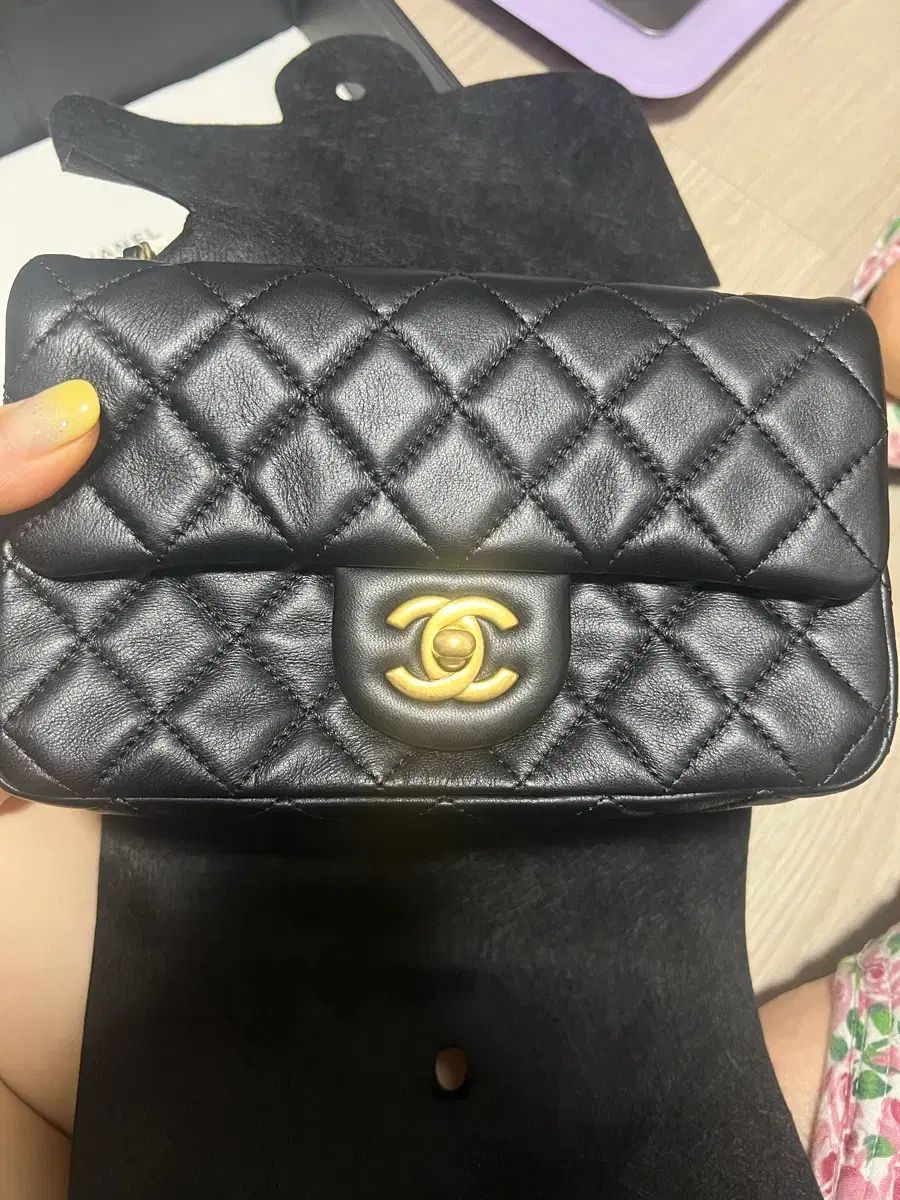 CHANEL ニューミニ GOLDボール
