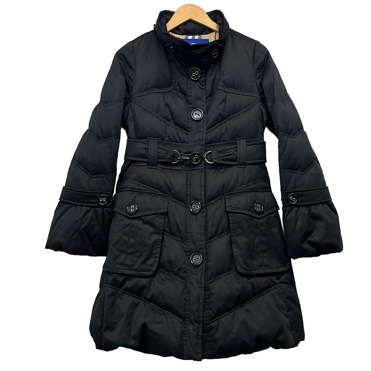 Burberry Blue Label(バーバリーブルーレーベル) ダウンコート サイズ40 M レディース - 黒 長袖/冬