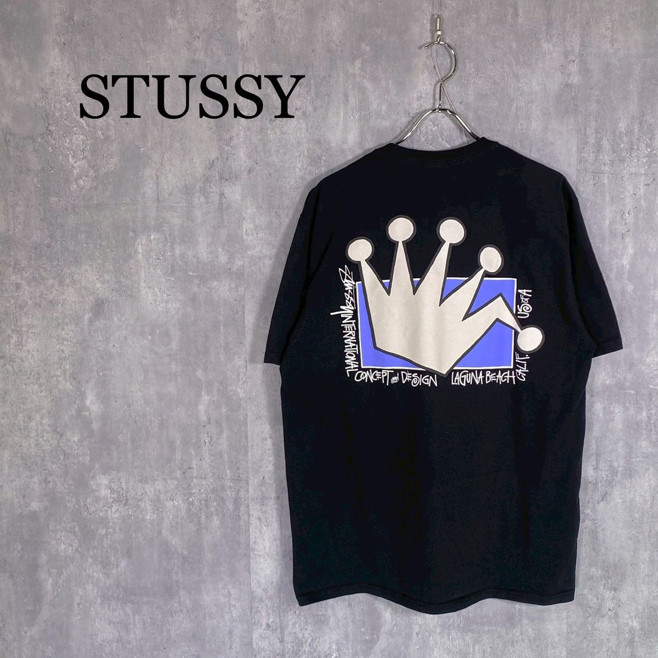 『STUSSY』ステューシー (L) クラウングラフィックプリントTシャツ