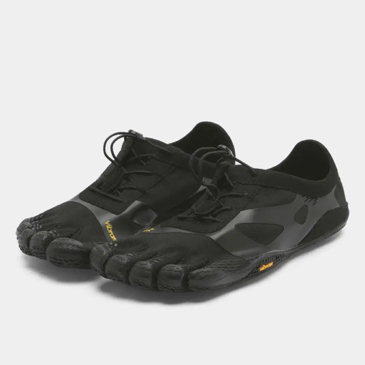 新品) Vibram FIVEFINGERS® タビ ジェニ イ・ヒョリ、シン・ミナ