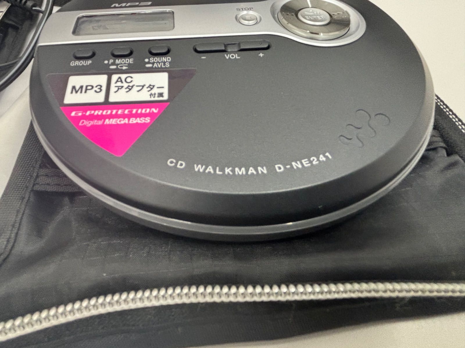 Cコンパクト【中古・長期保管品】ソニー CDウォークマン D-NE241