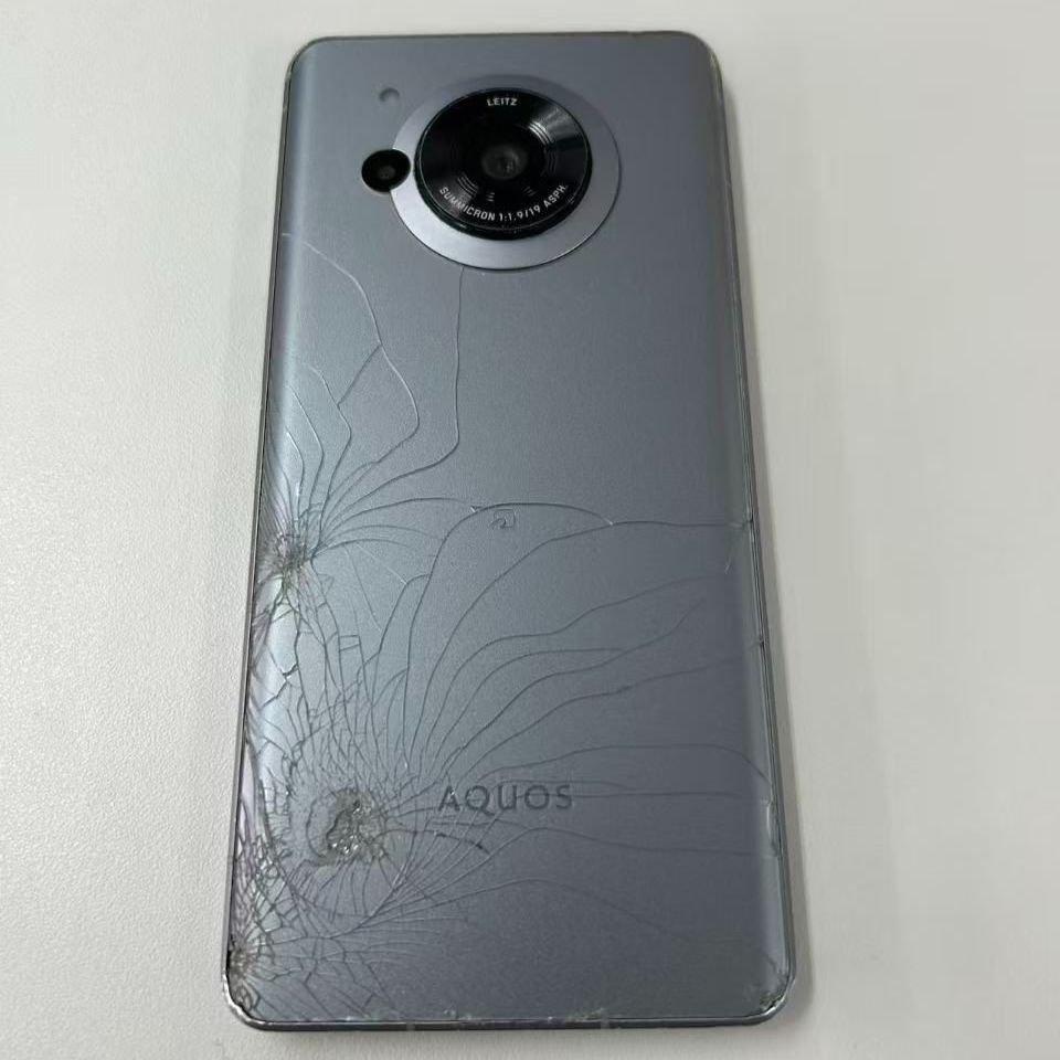 ジャンク品』AQUOS R7 256GB シルバー - メルカリ