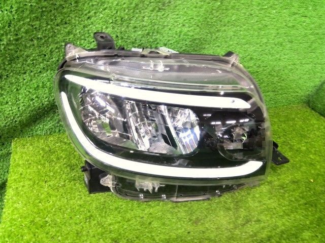 タント 6BA-LA650S 右 ヘッドランプ ヘッドライト ASSY L KF-VE W09 81130-B2700