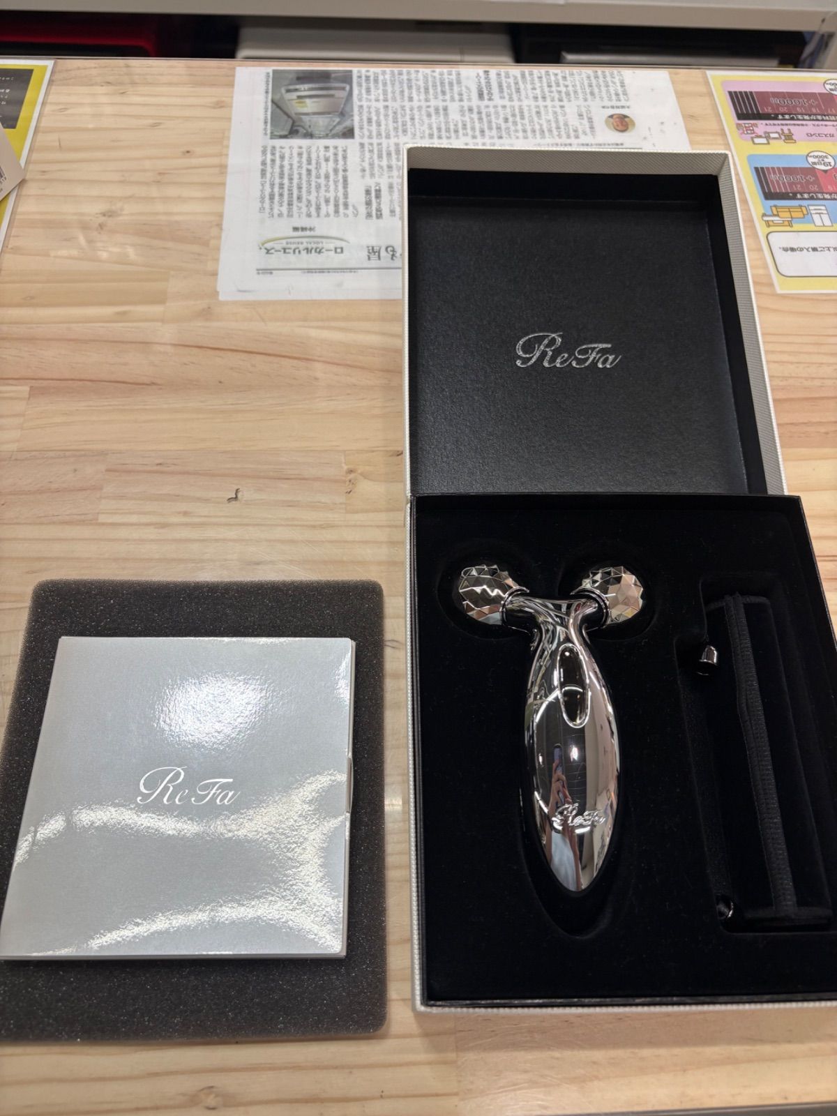 リファカラット PEC-L1706 シルバー 美顔ローラー - メルカリ