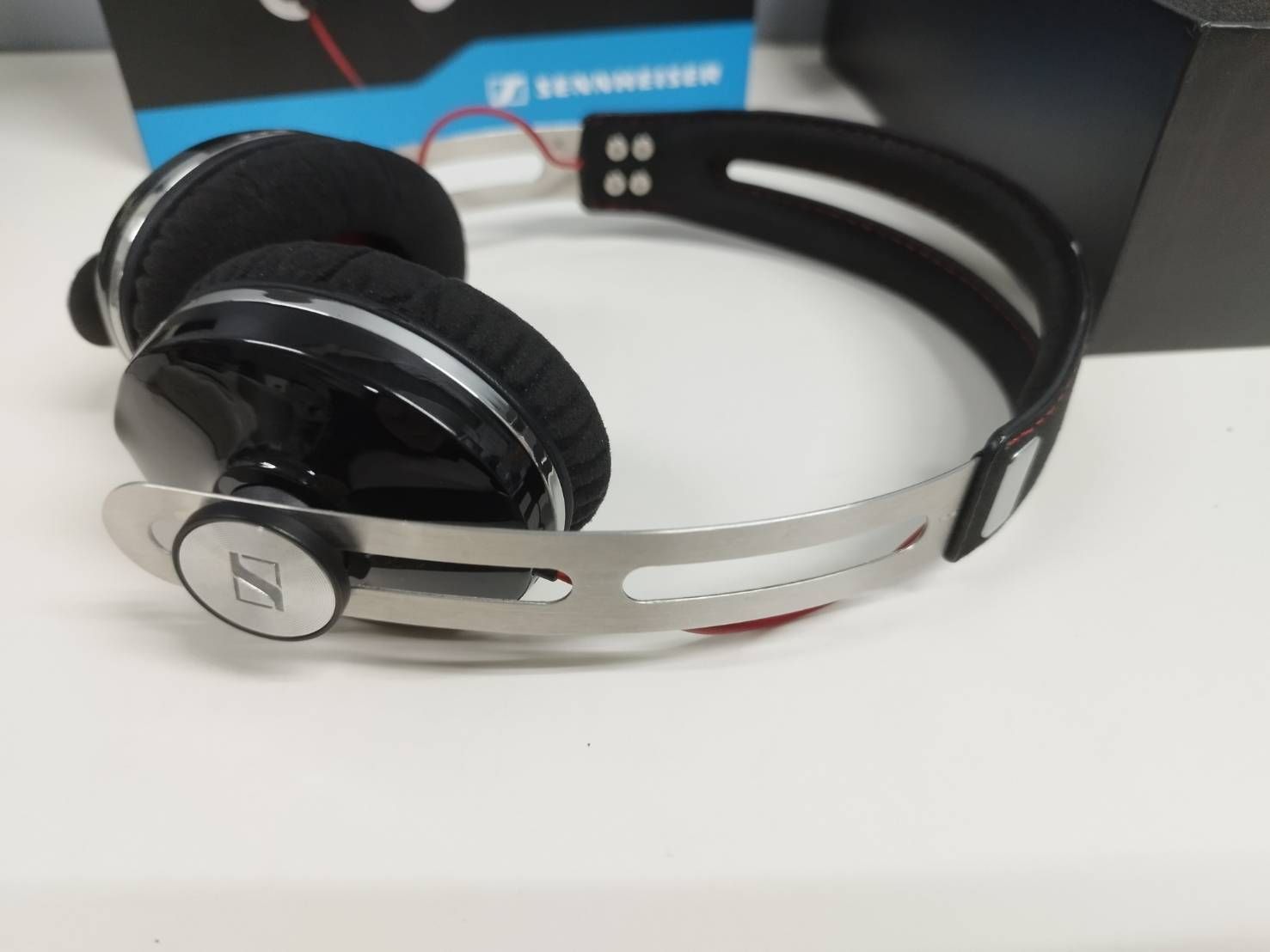 良品】SENNHEISER MOMENTUM On-Ear Black/有線ヘッドホン - メルカリ