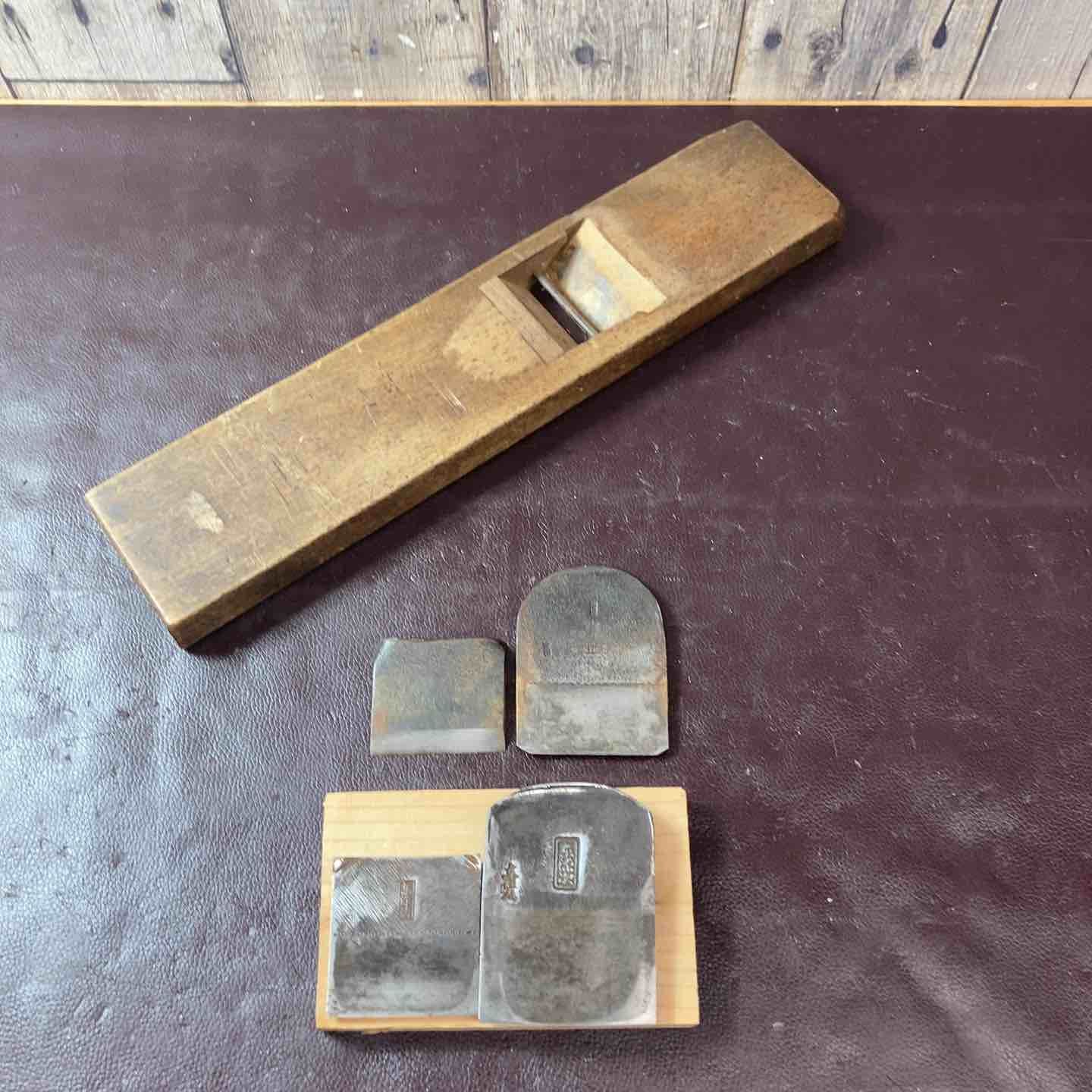 【中古品】 鉋(かんな) 東京鉋 孝正・京源次 2点まとめ 鑿・大工道具 他 【東大和店】
