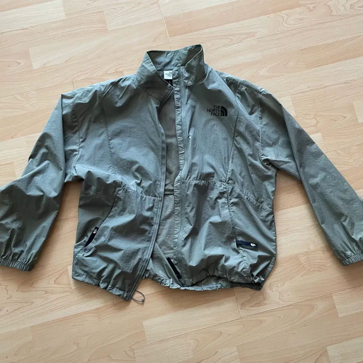 THE NORTH FACE ザノースフェイス レストン ジャケット ウィンドブレーカー GRAYISH KHAKI (102)