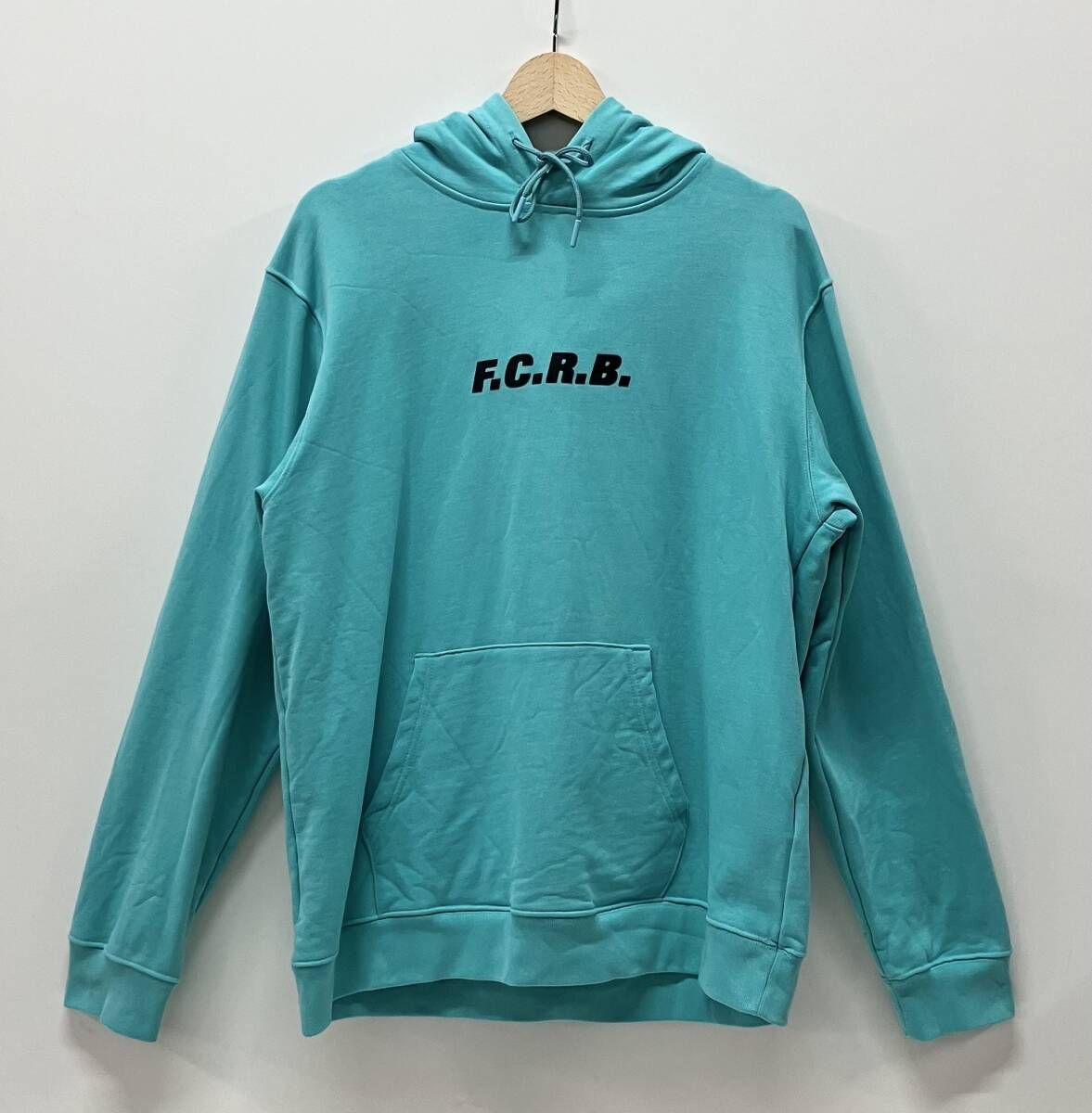 F.C.R.B.(F.C.Real Bristol) エフシーレアルブリストル FCRE-260080 パーカー STAFF SWEAT HOODIE サイズL ライトブルー