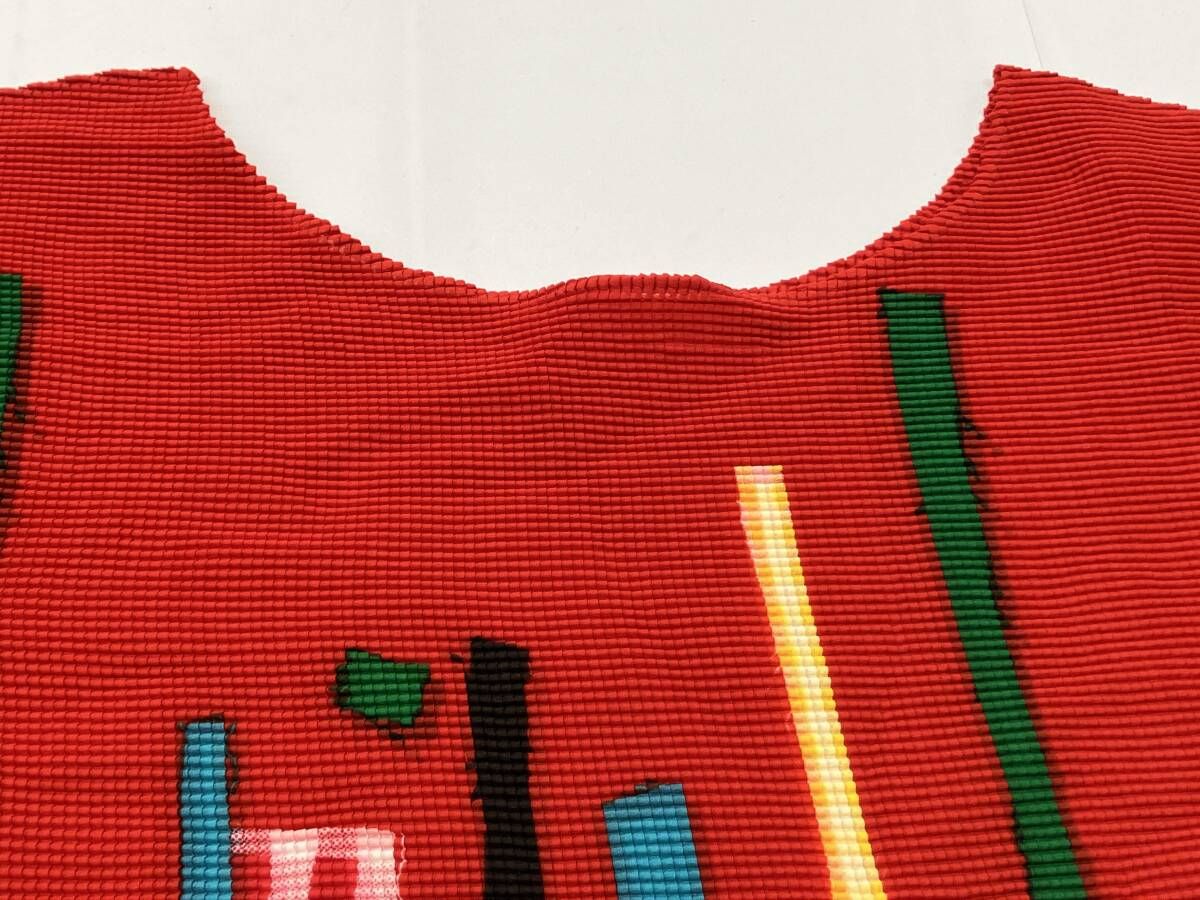 me ISSEY MIYAKE 半袖カットソー ミー イッセイミヤケ プリーツ