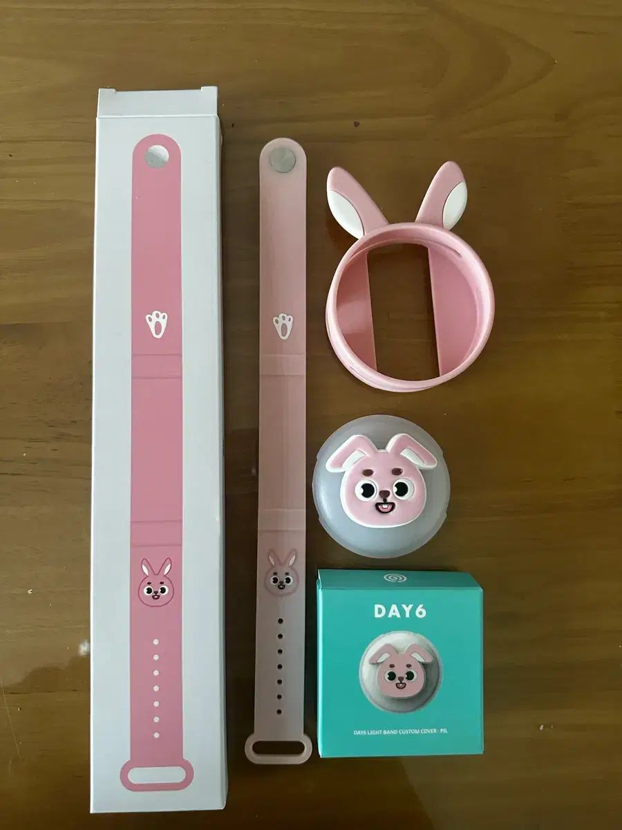 DAY6（デイシックス）