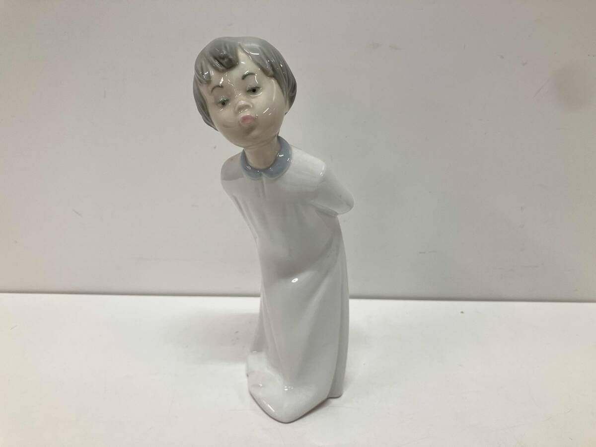 Zaphir ザフィア 女の子 フィギュリン 置物 アンティーク 陶器 陶磁器 LLADRO リヤドロ スペイン|詳細画像