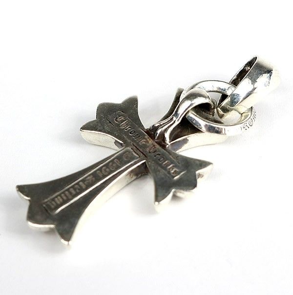 CHROME HEARTS 銀座店 クロムハーツ スモールCHクロス ウィズベイル