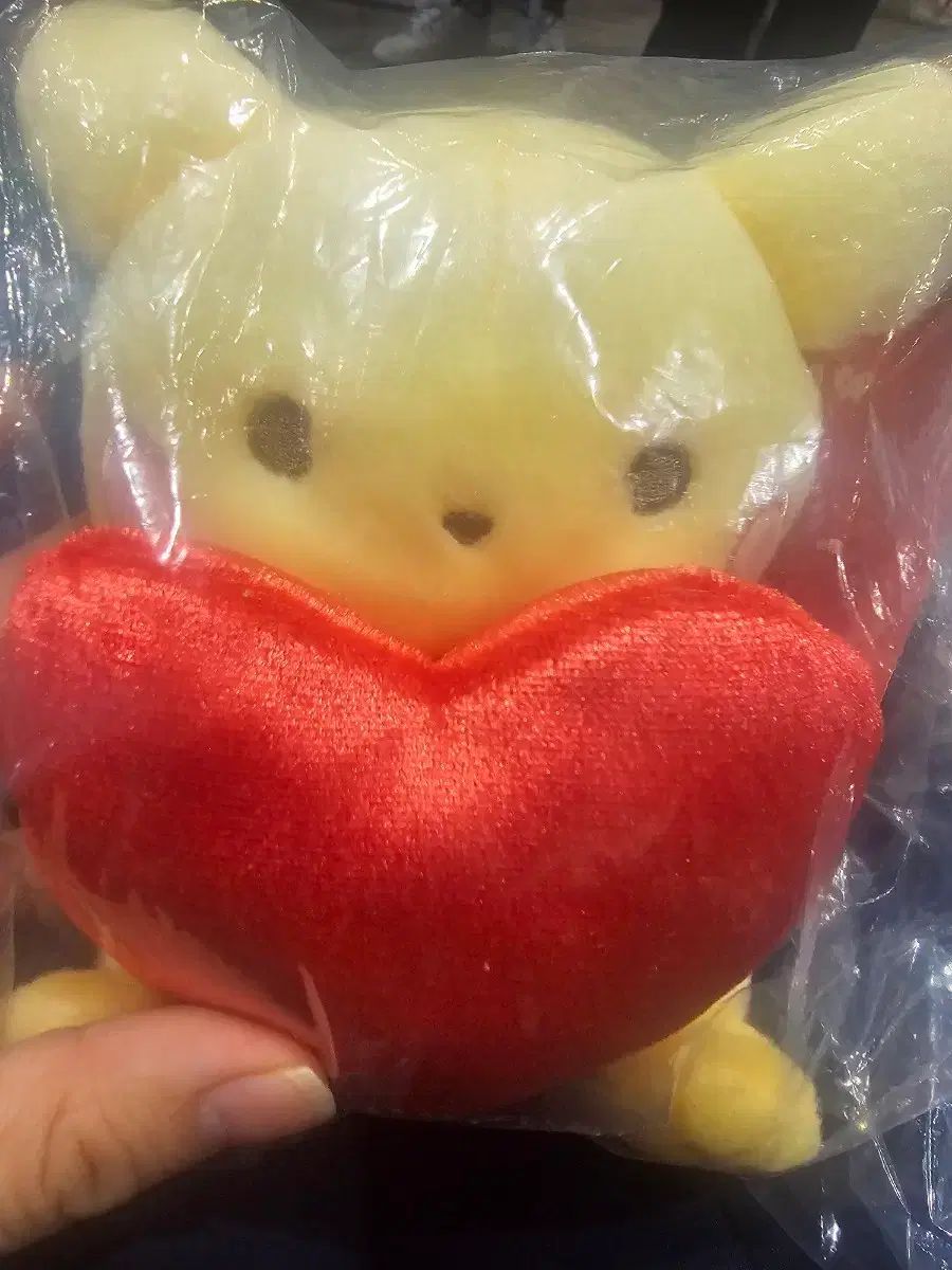 聖水ポップアップ ポケモン ピカチュウ ハート ぬいぐるみ 出品