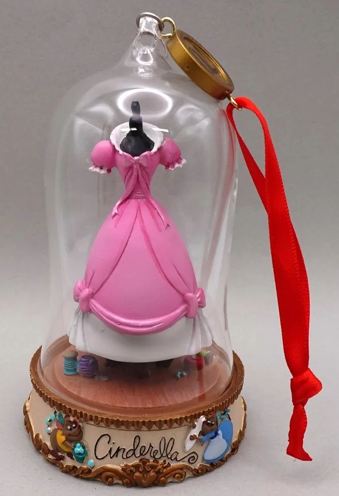 中古】置物・装飾品 ピンクドレス シンデレラ 70周年記念 スケッチ