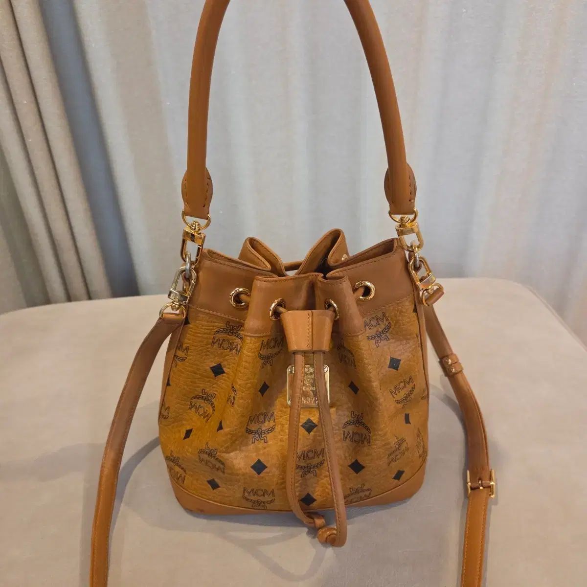 レディース MCM ヴィセトス バケットバッグ 巾着バッグ