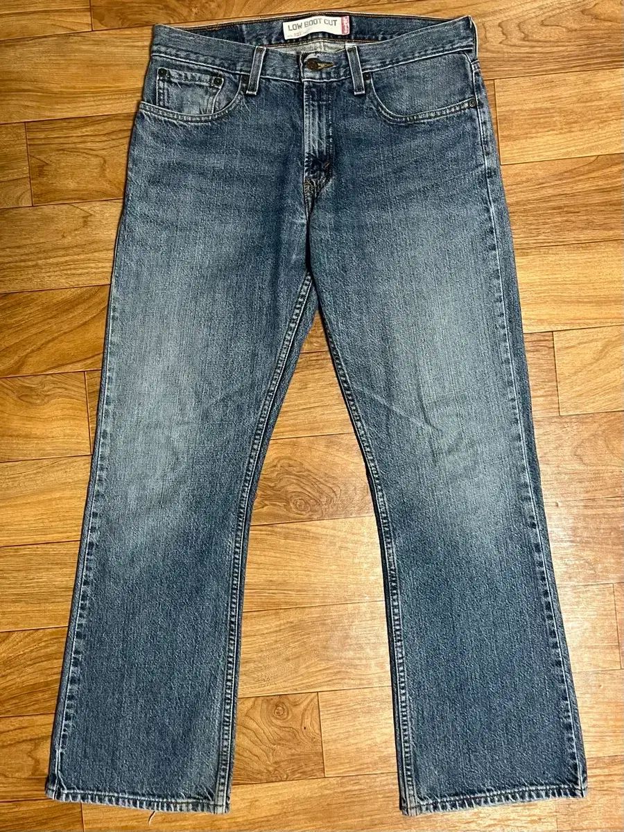 リーバイス ヴィンテージ 527 ブーツカット デニムパンツ