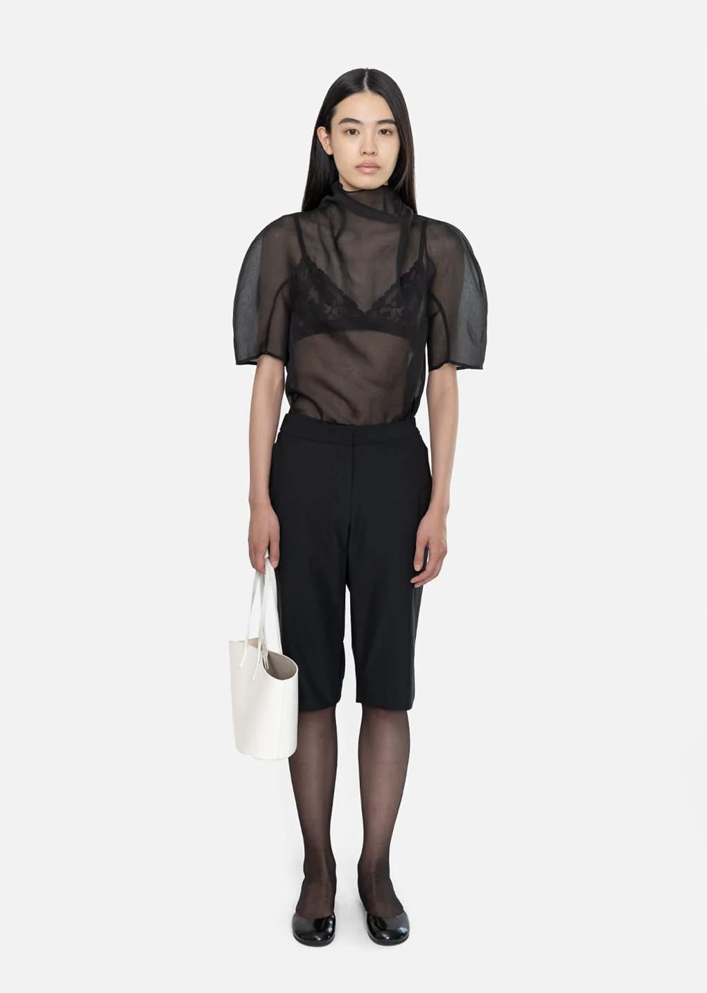 AMOMENTO Knotted Collar Top