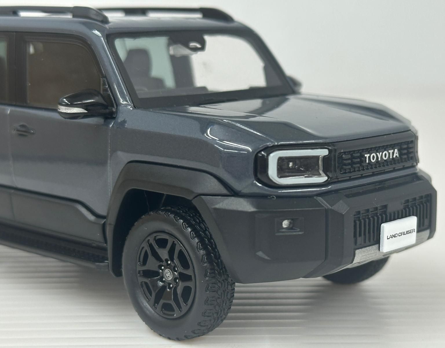 中古品】TOYOTA トヨタ カラーサンプルミニカー ランクルFJ 1M2