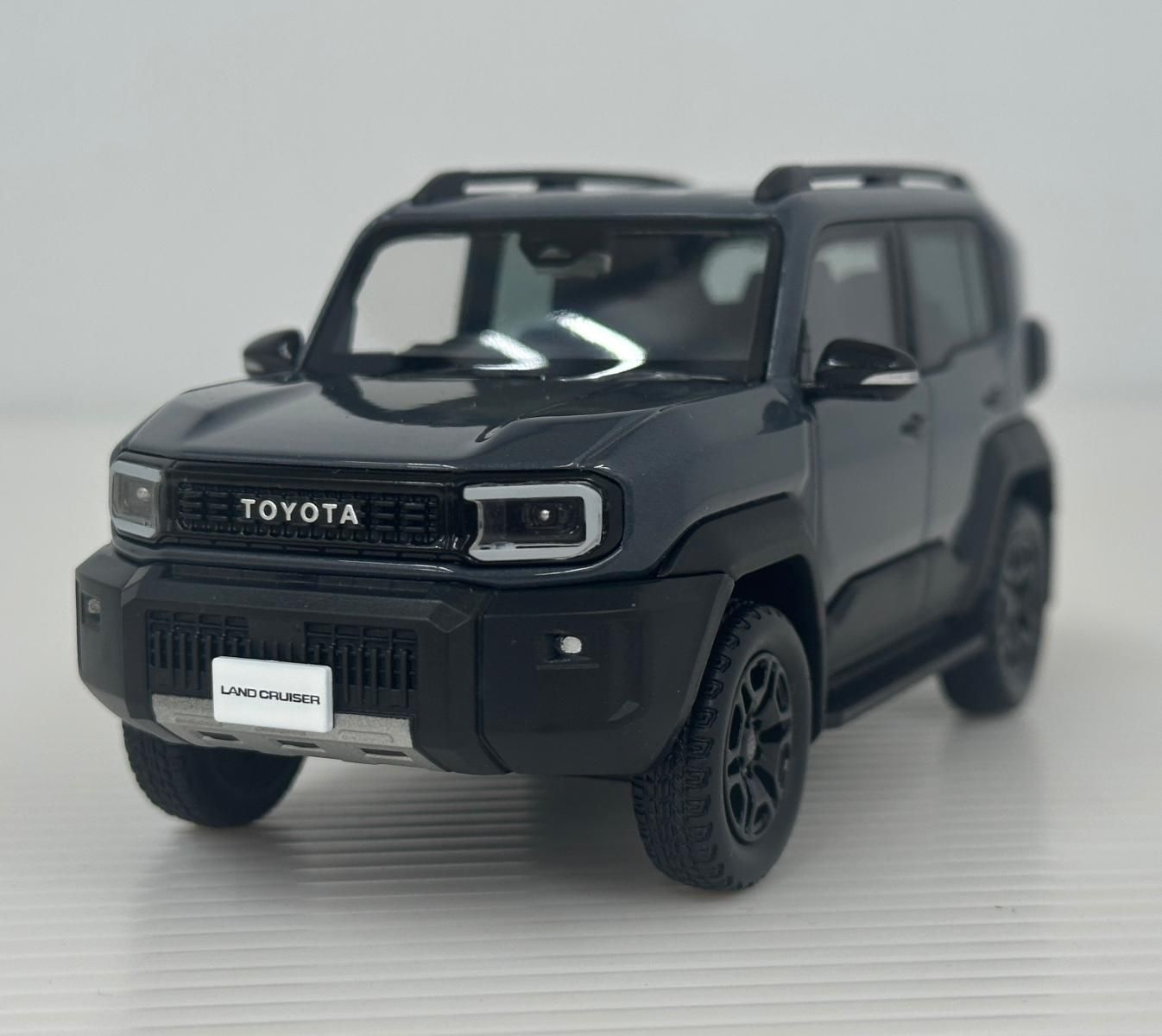 中古品】TOYOTA トヨタ カラーサンプルミニカー ランクルFJ 1M2