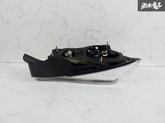 トヨタ純正 ZN6 86 ハチロク 前期 LED テールライト テールランプ 右