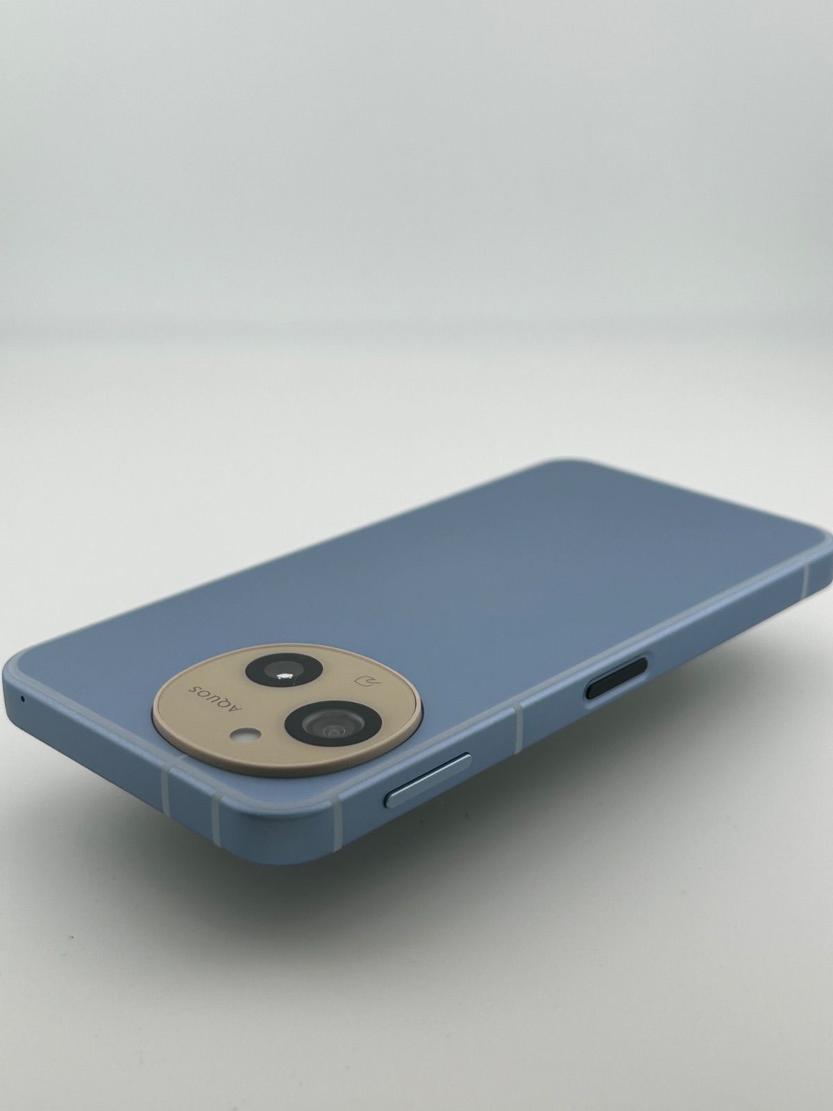 美品】AQUOS sense9 128GB ブルー SIMフリー - メルカリ