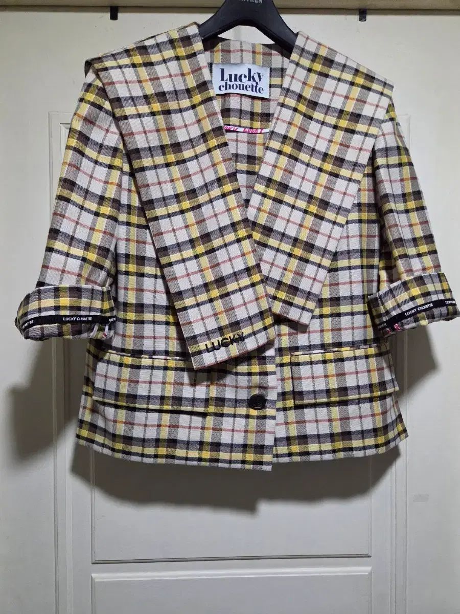 ラッキーシュエトゥ CHECK ジャケット
