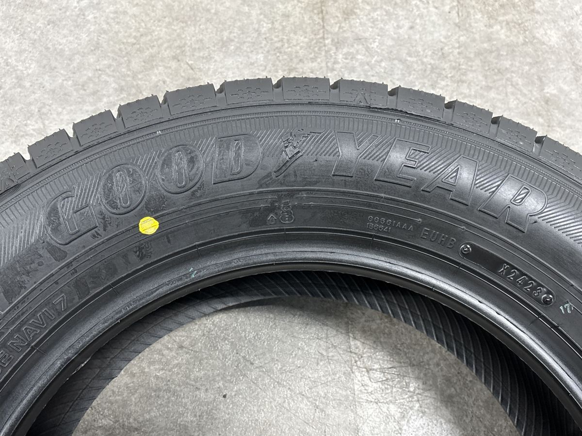 ラベル付き未使用品】グッドイヤー アイスナビ7 215/60R16 4本 23年製