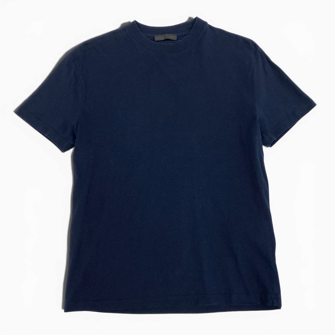 46a30 PRADA プラダ 半袖Tシャツ クルーネックTシャツ 三角ロゴ トップス Mサイズ ネイビー コットン100％ レディース 女性用o07t 6,375円