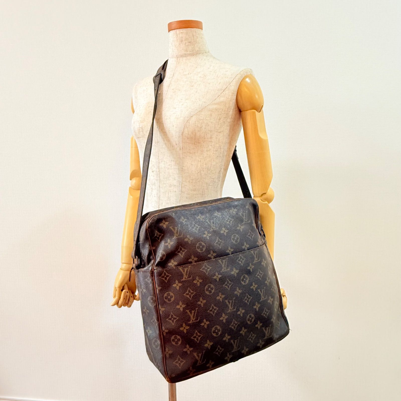 LOUIS VUITTON ルイヴィトン マルソー モノグラム ショルダー 美品 LOUIS VUITTON ルイヴィトン マルソー モノグラム ショルダー 美品