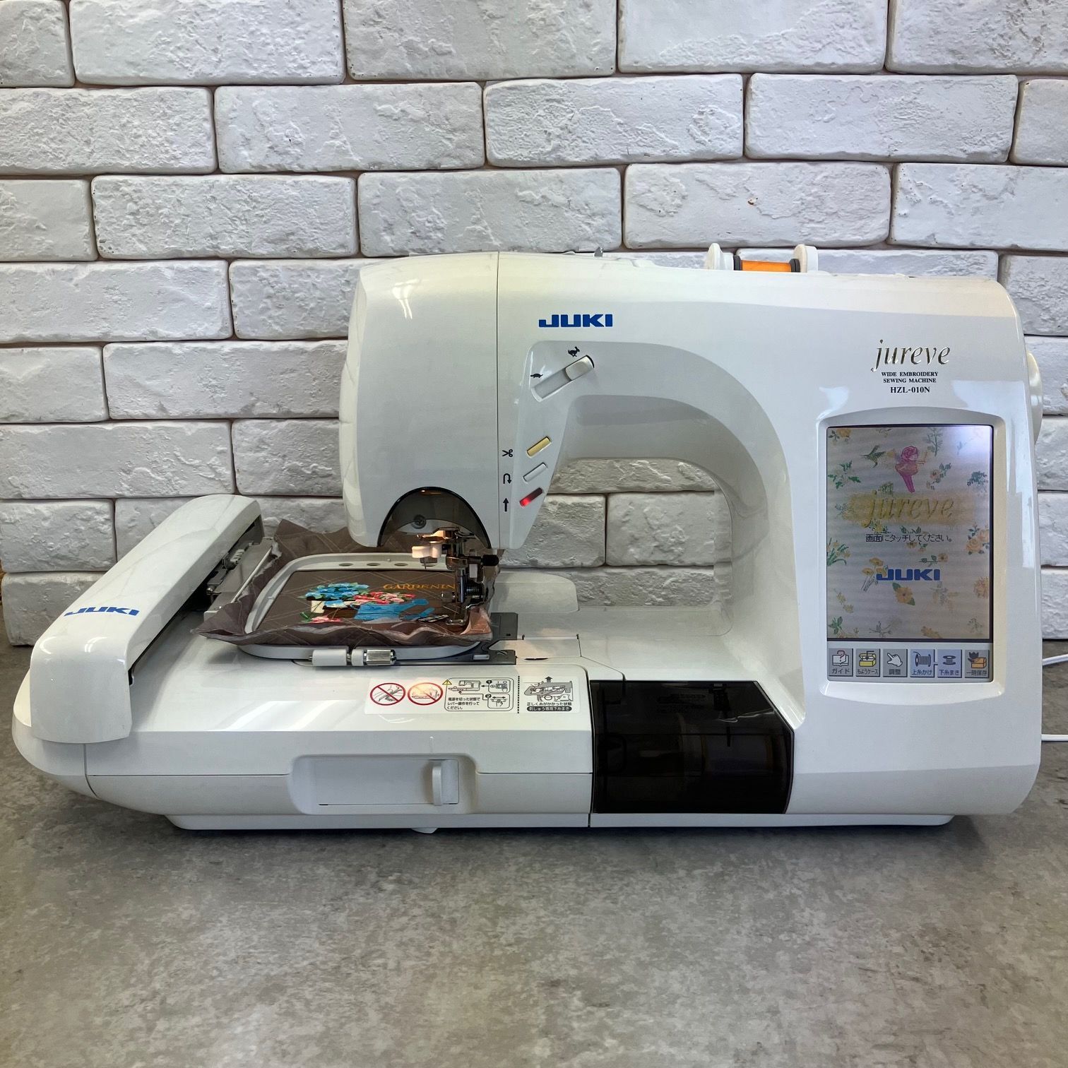 ジューキ JUKI ジュレーブ HZL-010N(前期型) 整備済【刺しゅうカード他 