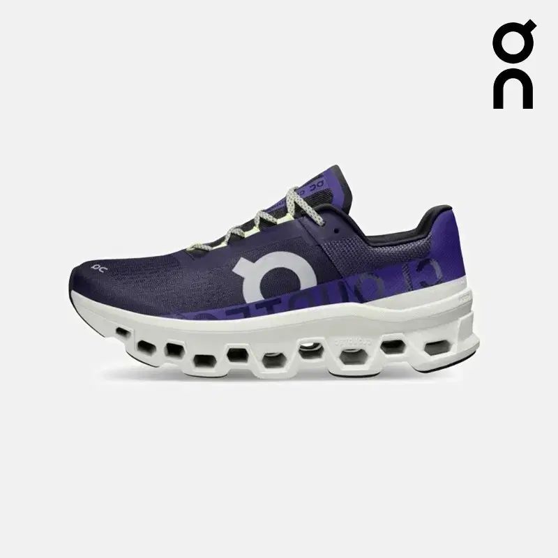 オン クラウド RUNNINGSHOES パープル / スニーカー / UK10 / 285 中古