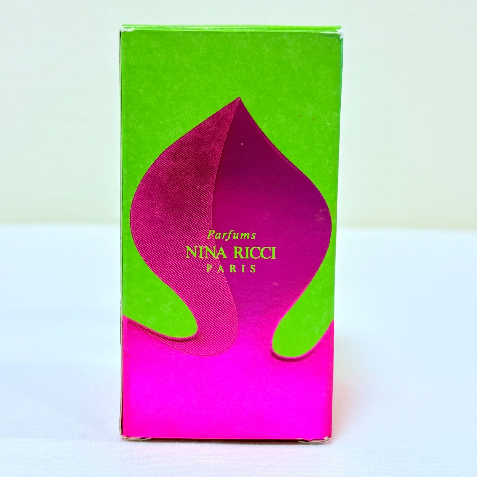 NINA RICCI les Belles de Ricci eau de toilette ニナリッチ レベル