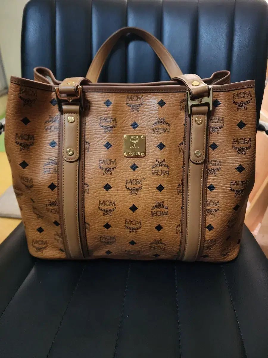 MCM ショッパーバッグ ショルダーバッグ