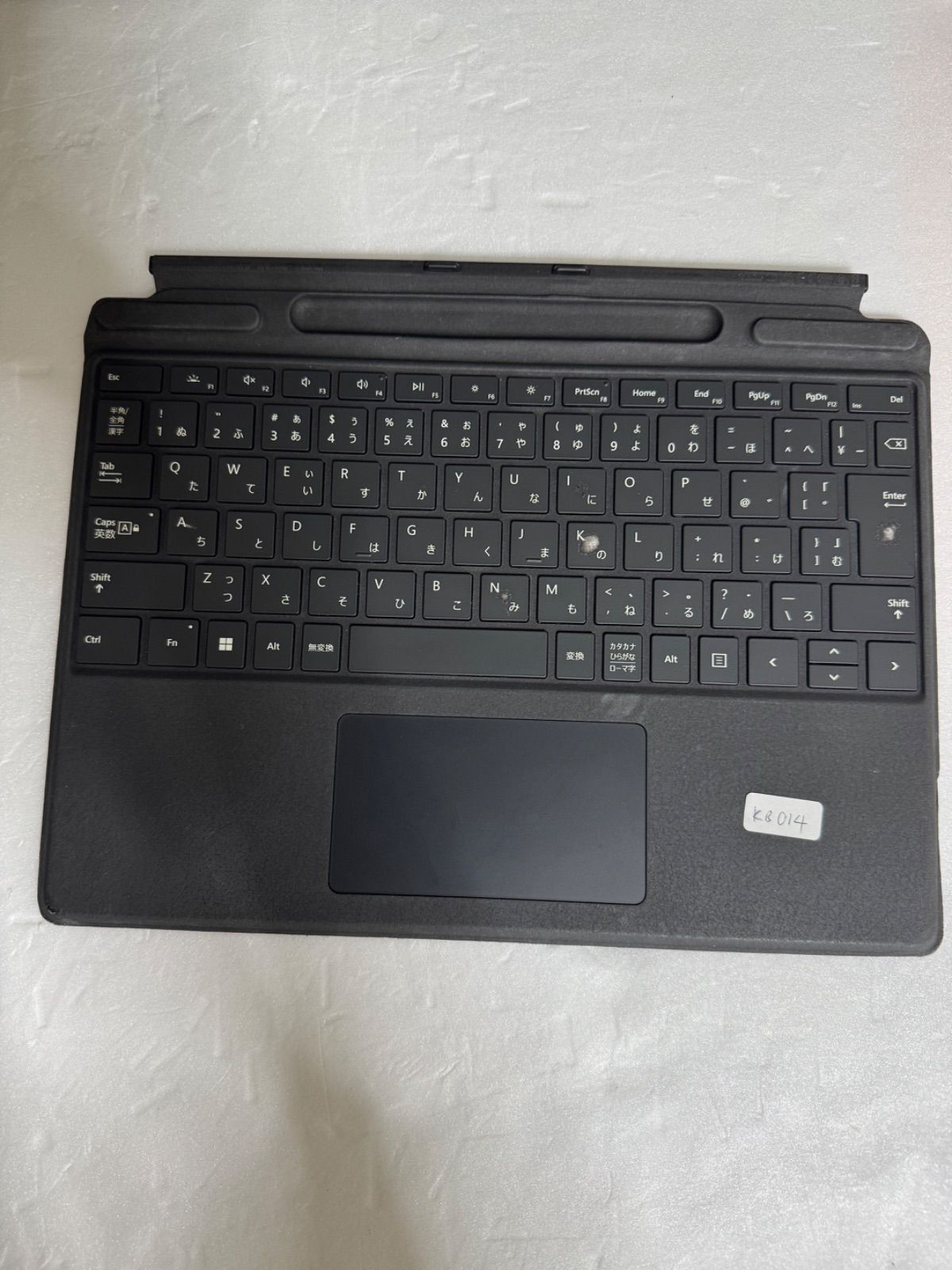 【動作確認済】【すぐ発送可能】純正 Surface Pro Signature キーボード 1864　　KB014