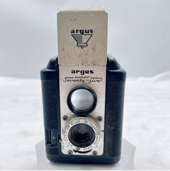 ✨大幅値下げ✨‼️】Argus Super Seventy-Five 620フィルム 二眼レフ風 ✨大幅値下げ✨‼️】Argus Super Seventy-Five 620フィルム 二眼レフ風