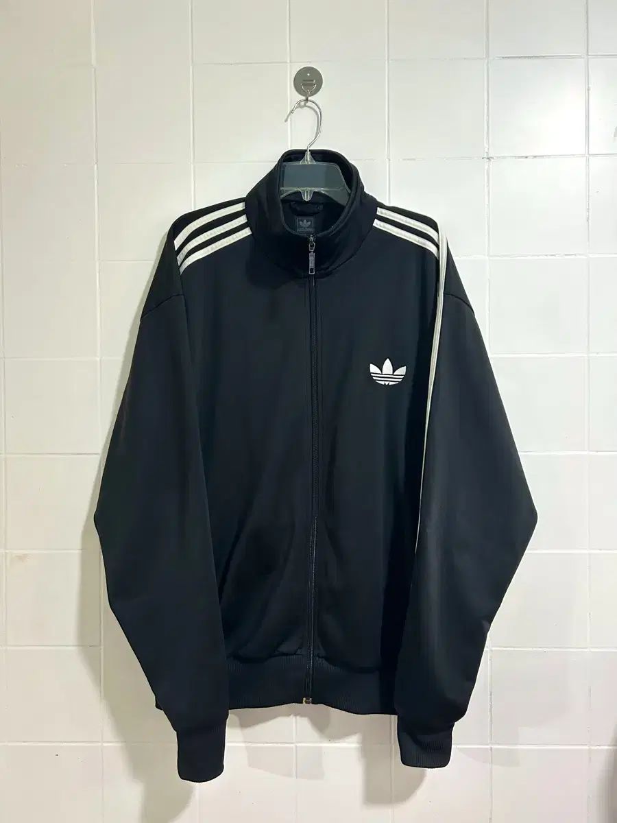 アディダス ファイヤーバード 海外 2XL ブラック